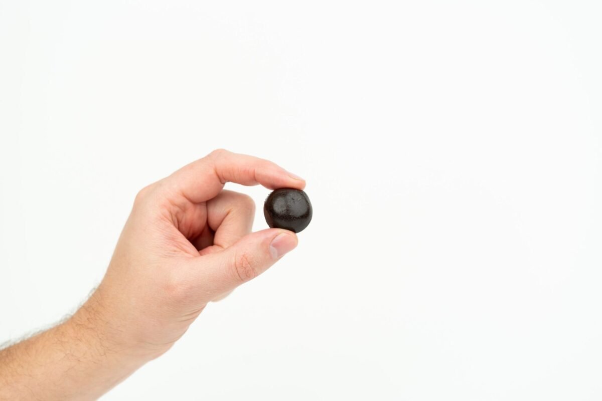 3g Cherry Cola Shroom Gummies - Image 6
